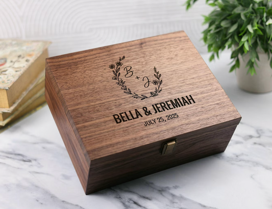 Custom box with logo, Wooden Custom box, Personalized wood box, Personalized box, Engraved wooden box, Wooden keepsake box, Small square box